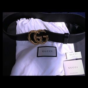 Gucci logo leather belt